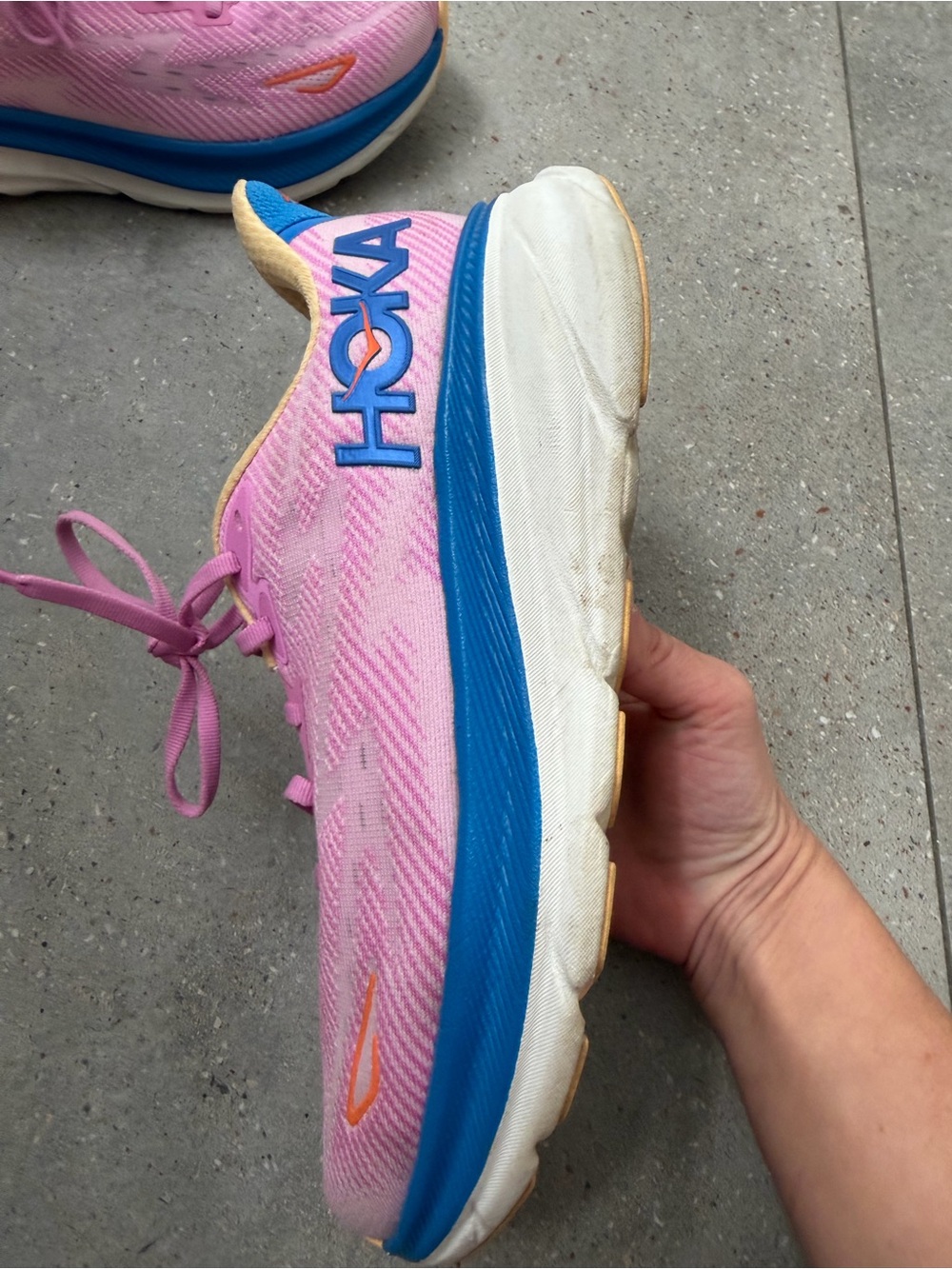 Hoka Clifton 9 - Picture 6 of 11